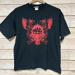 Men's XL Mac Tools Black Short-Sleeve Tee with Red Crest Graphic